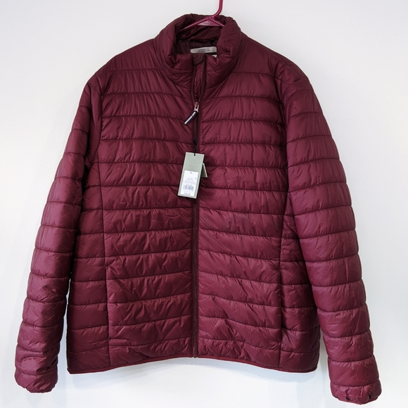 maroon puffer jacket men